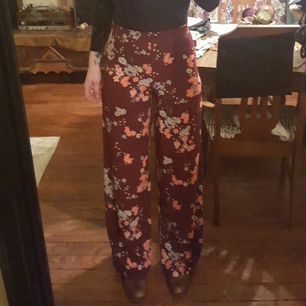 Floral pants - Picture 5 of 5